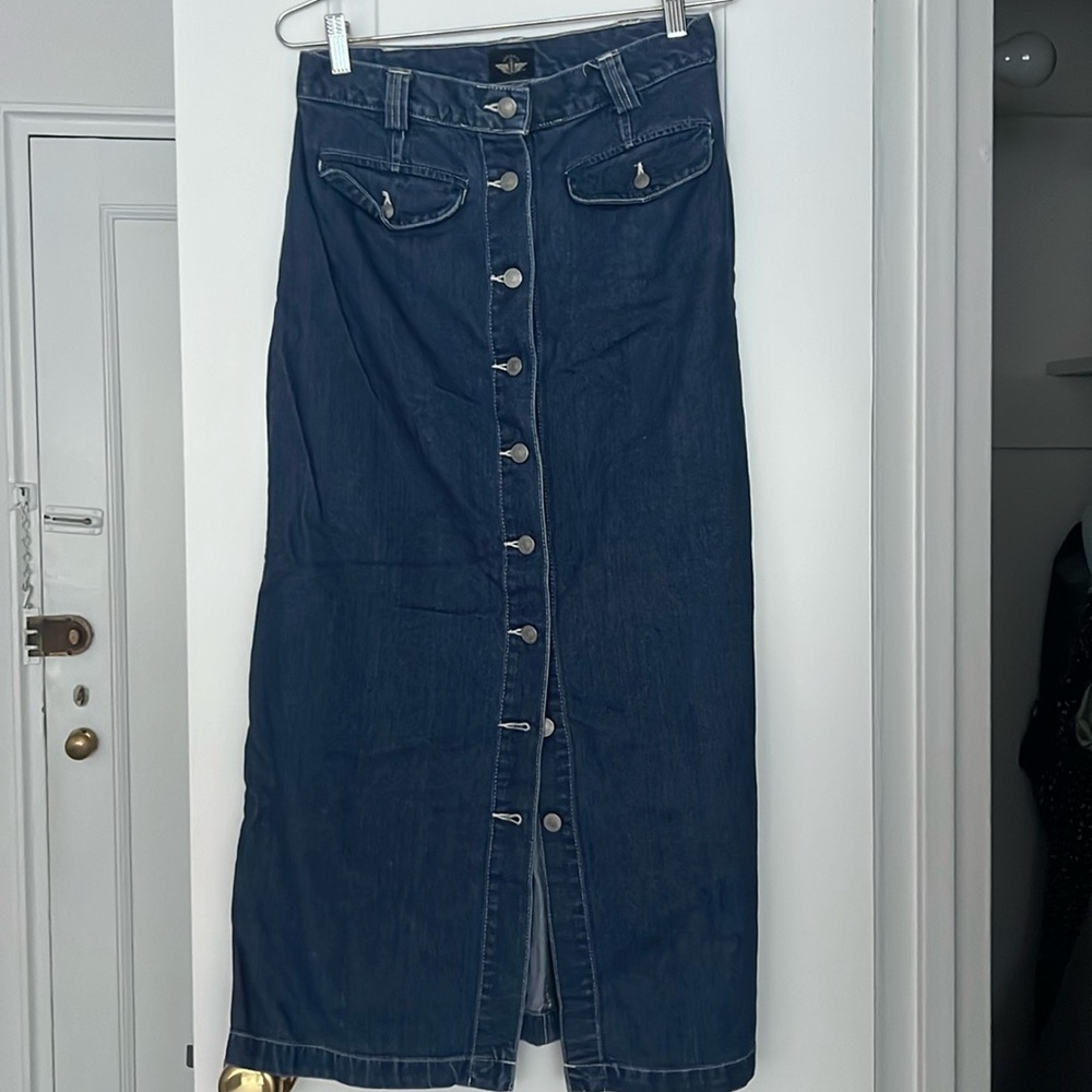 Dockers long denim skirt with silver buttons